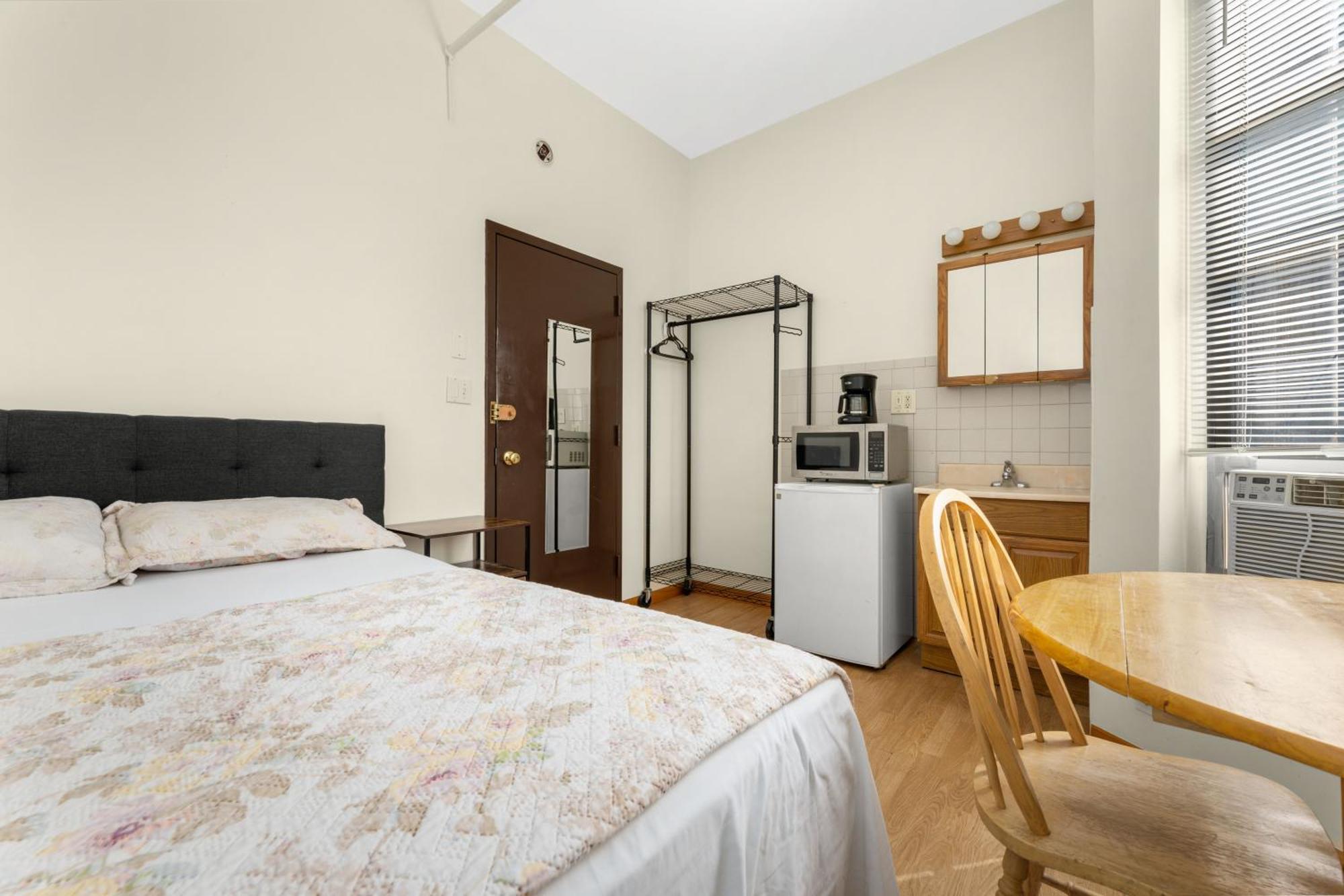 Albergue West 30th Street *