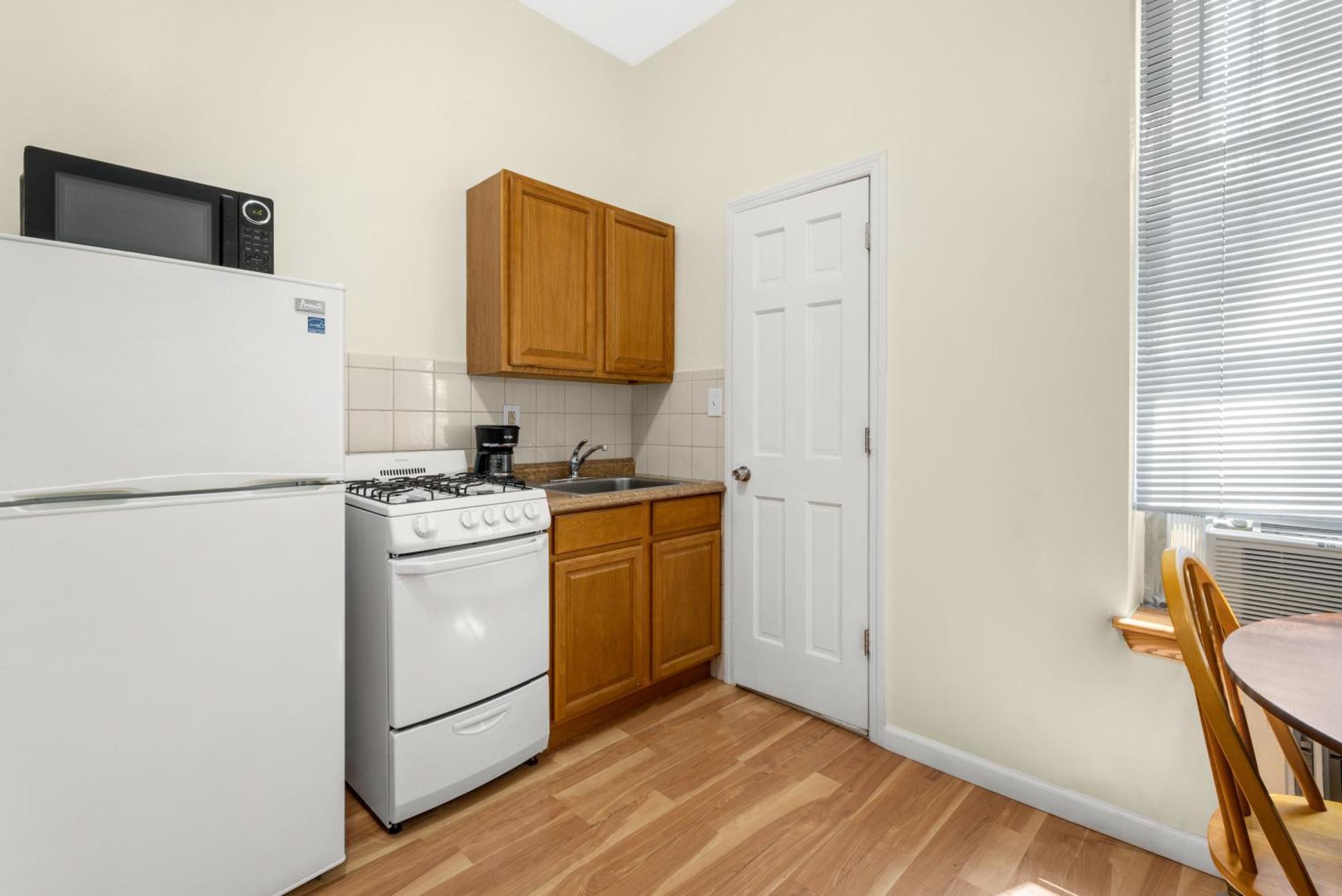West 30th Street Albergue